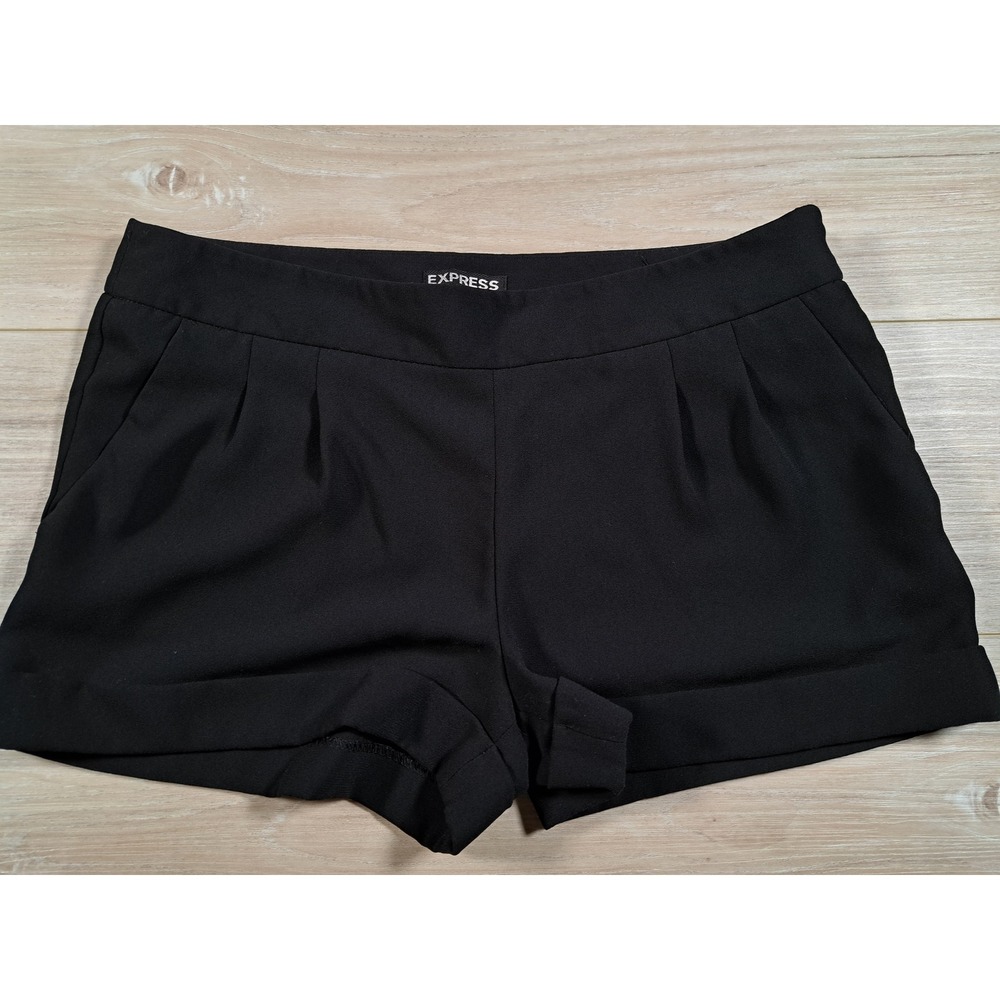 Express Black Pleated Cuffed‎ Dress Shorts Side Zip Womens Size 6 506587